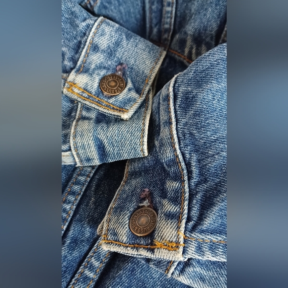 VINTAGE LEVI'S TRUCKER DENIM JACKET SIZE 36 0961-19 MADE IN CANADA - Picture 9 of 16